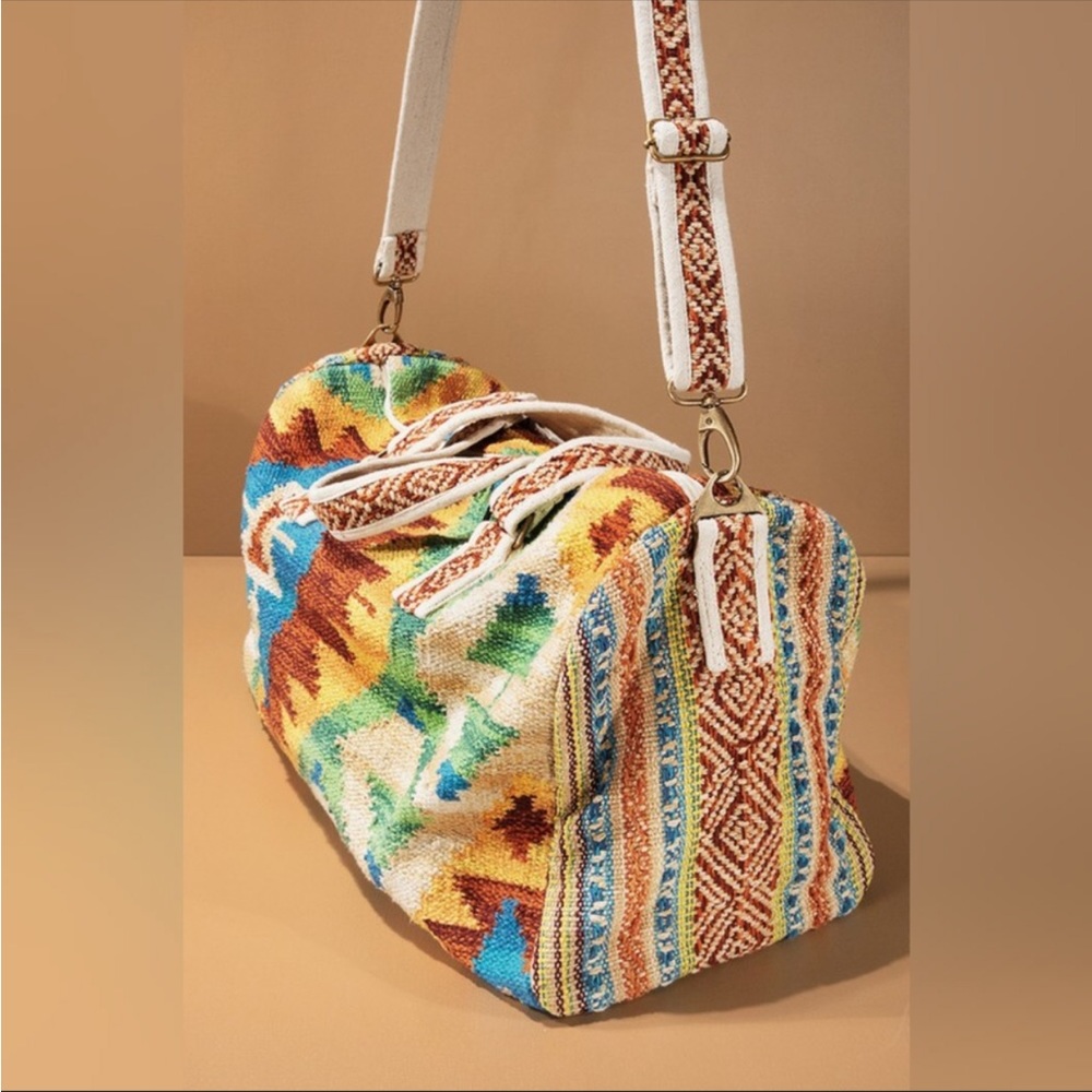 #26 NEW! Aztec Woven Tribal Bohemian Duffle Bag Weekender Travel Bag - Picture 6 of 8